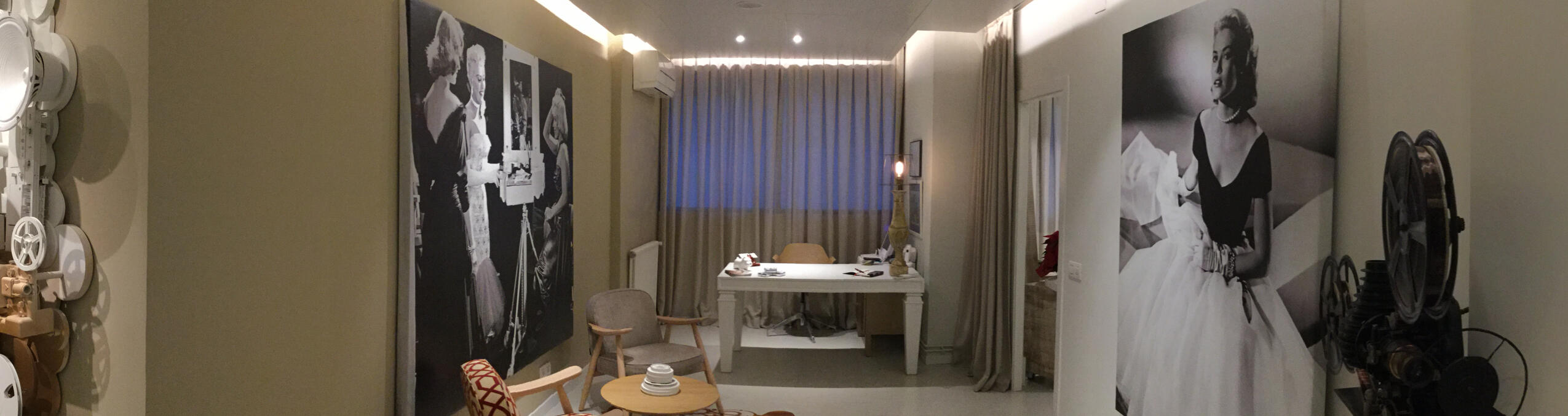 Interior de la peluquería de Ricardo Buriticá